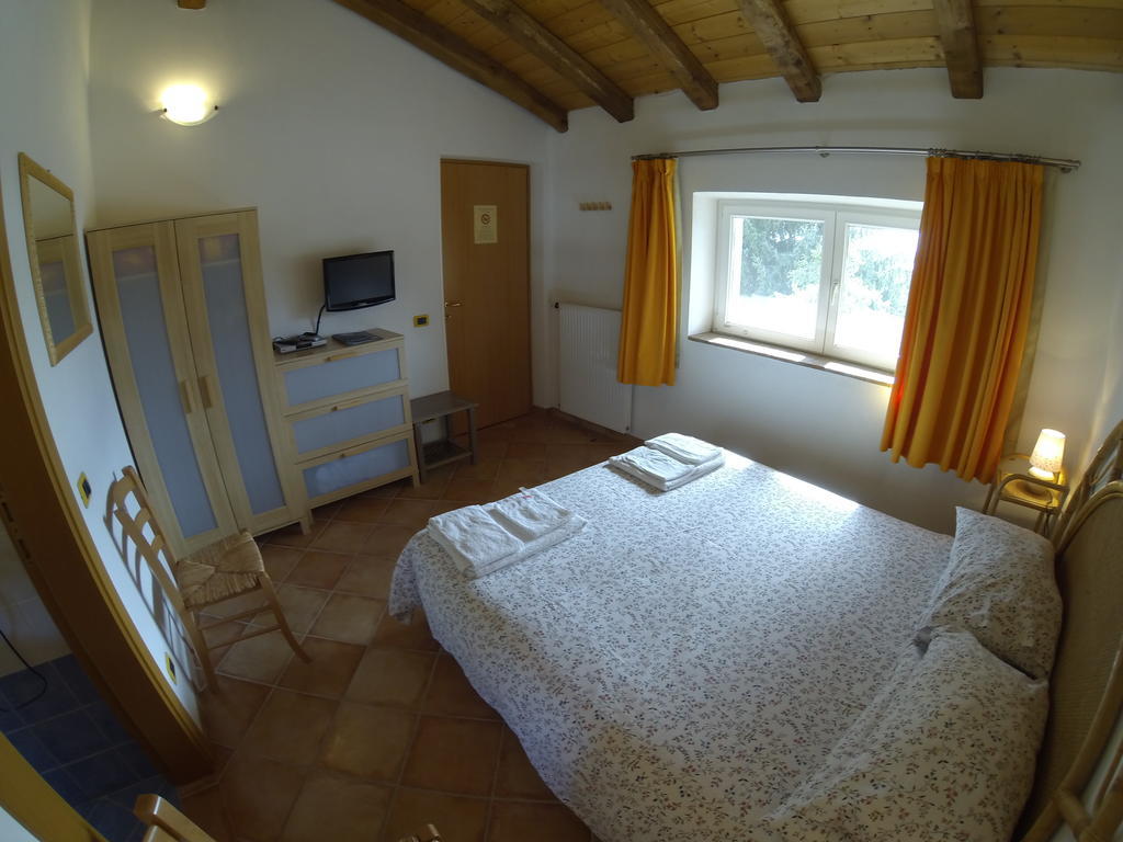 Al Campo Di Sotto Bed & Breakfast Buia Kültér fotó